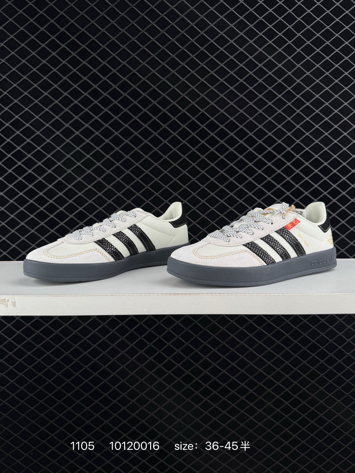 Adidas   Originals Superstar Pride RM