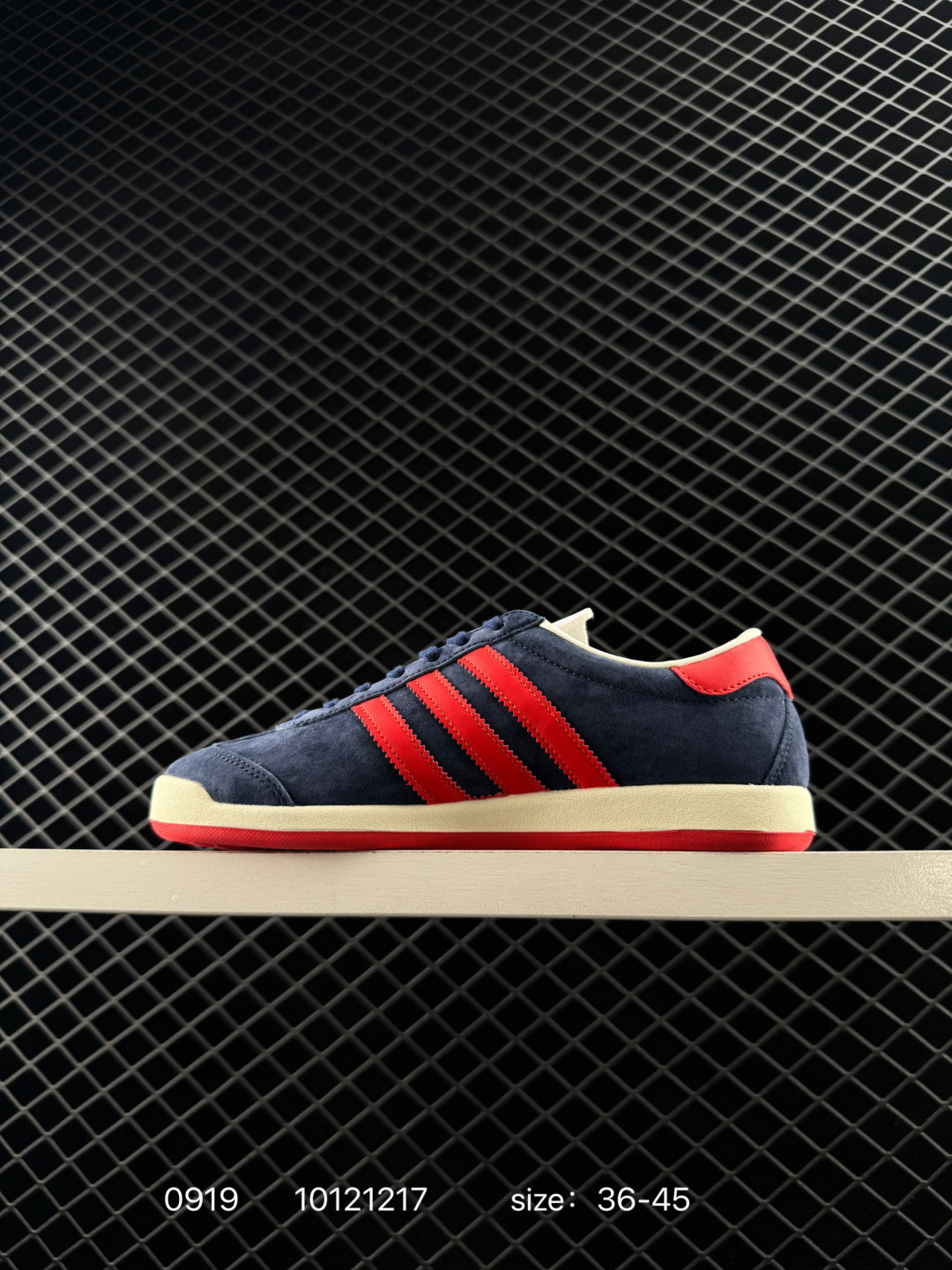 adidas originals JAVA