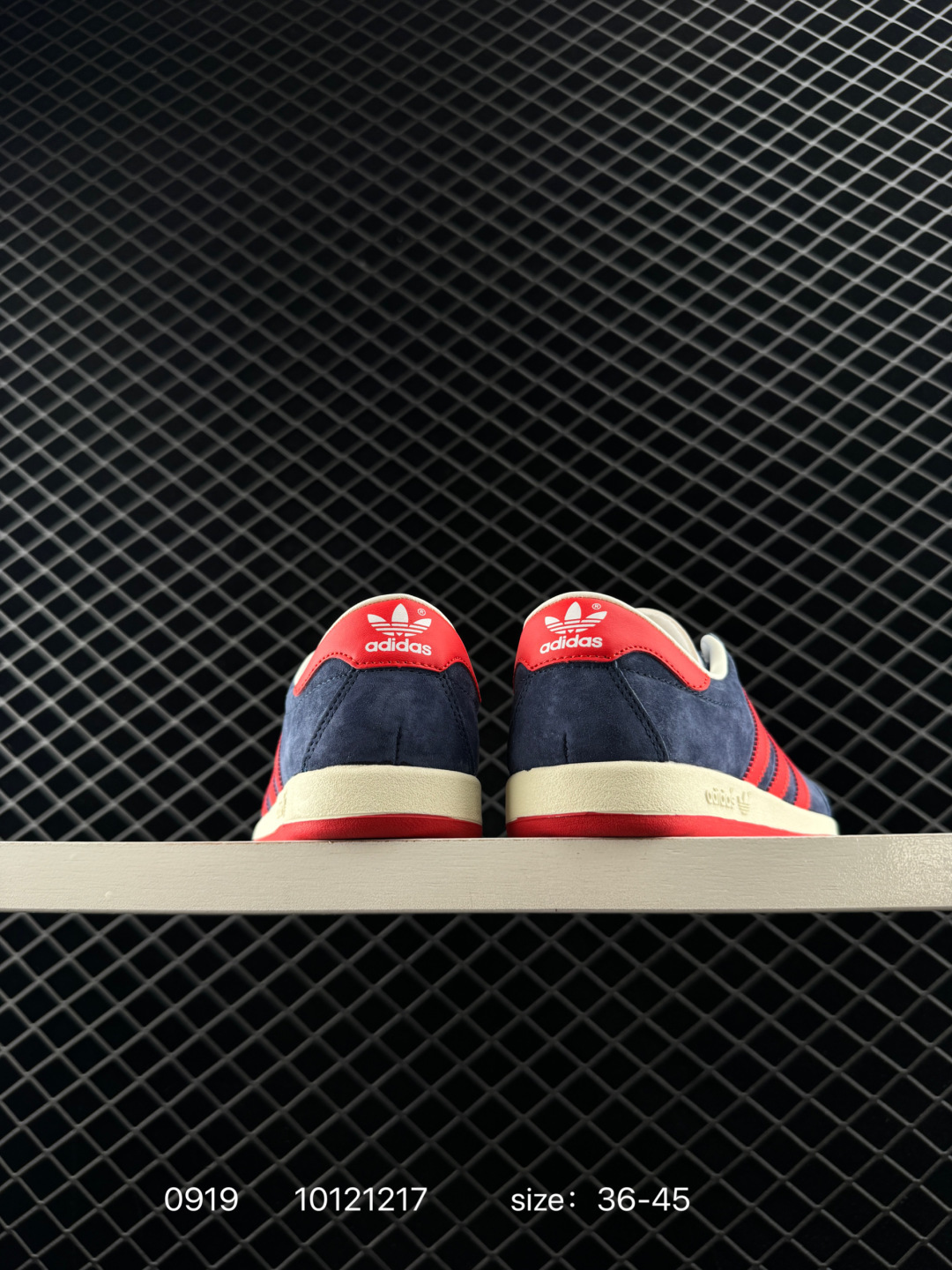 adidas originals JAVA