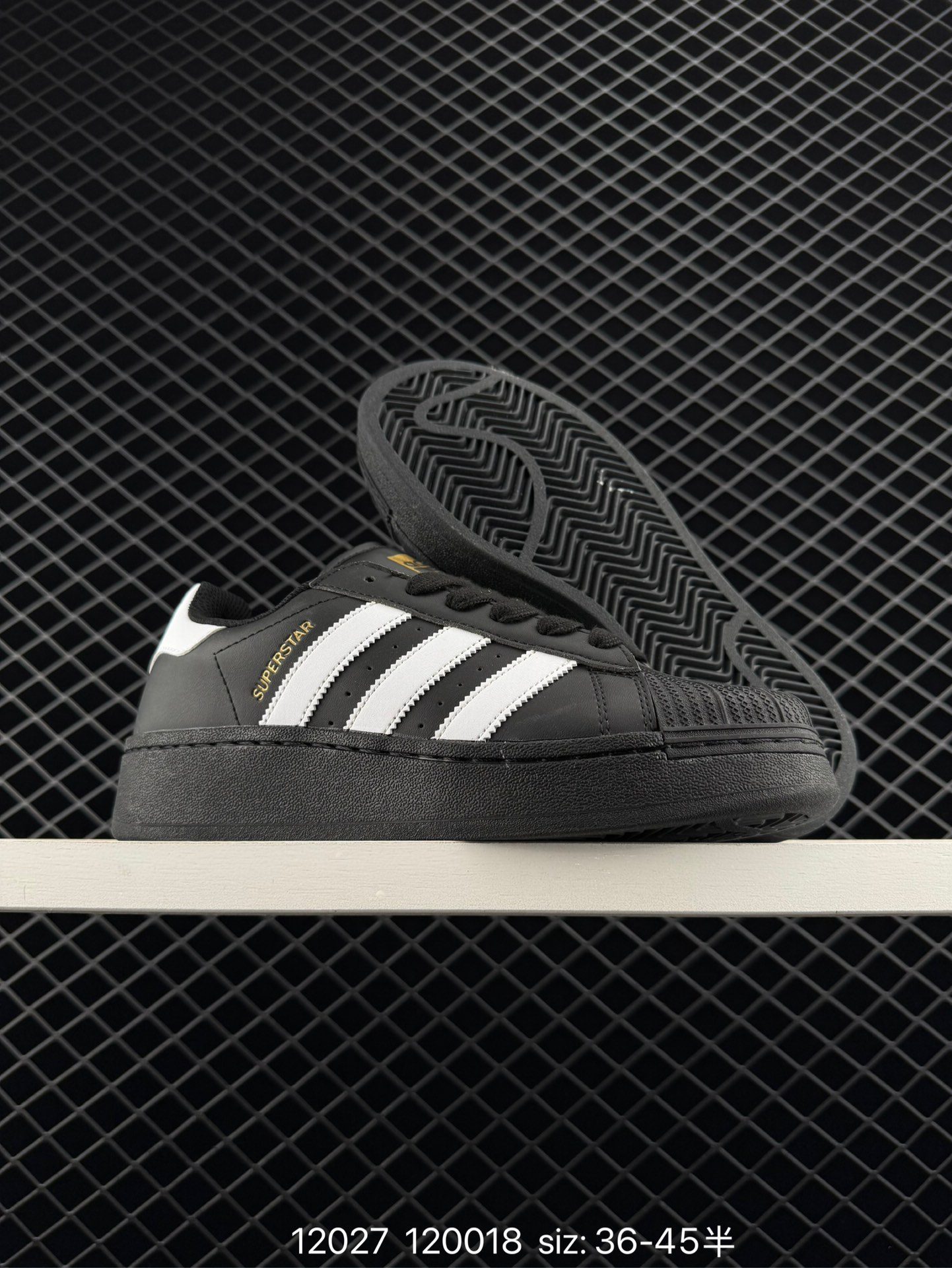 adidas originals Superstar XLG