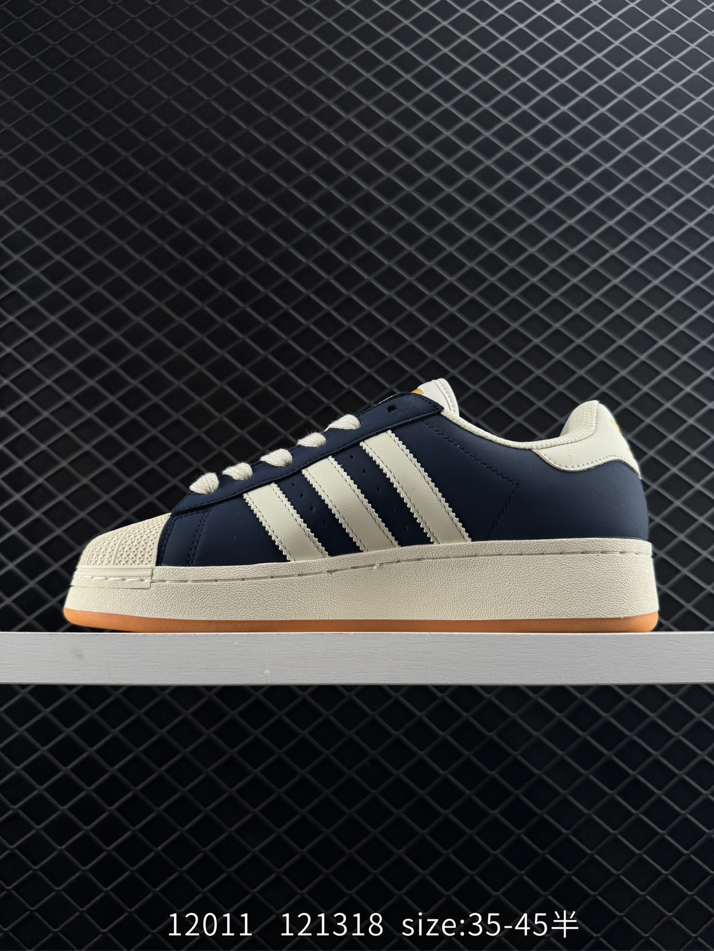 Adidas Originals Superstar XLG