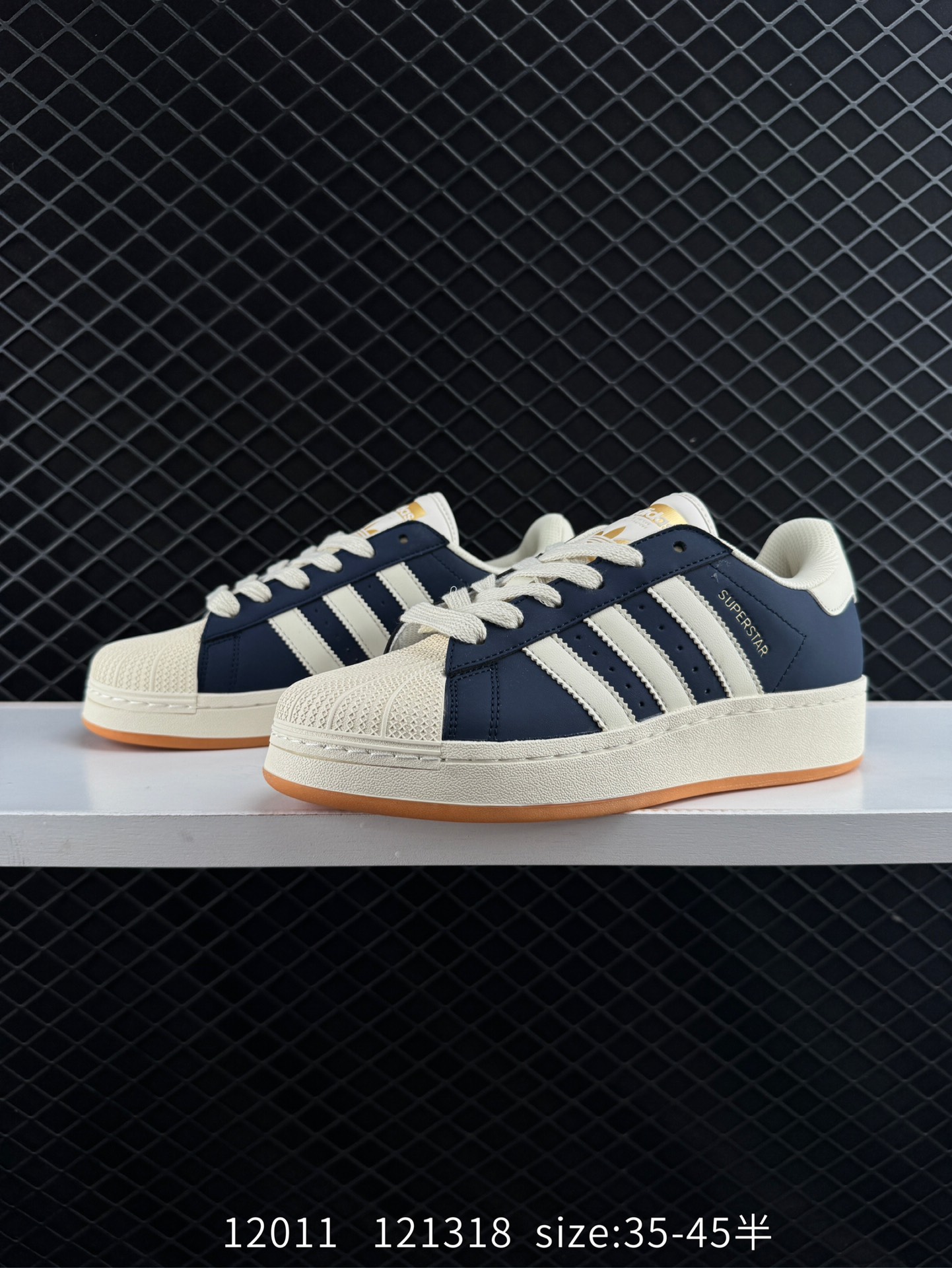 Adidas Originals Superstar XLG