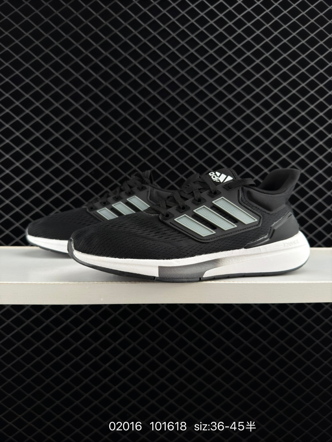 Adidas Beyond EQ21 RUN