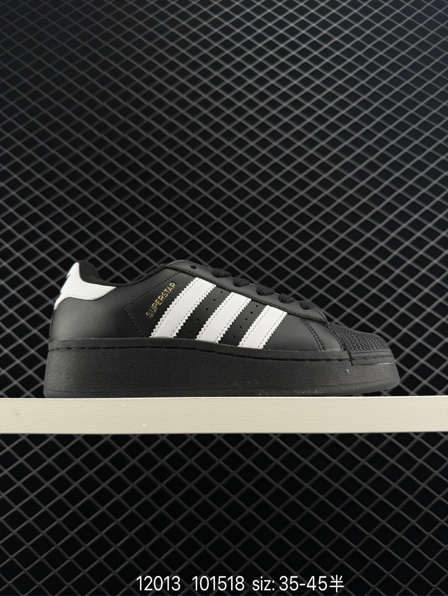 Adidas Originals Superstar XLG Adidas Originals Superstar XLG