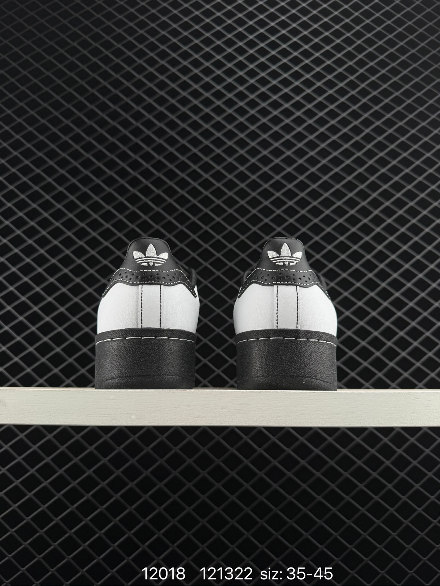 Adidas Originals Superstar XLG