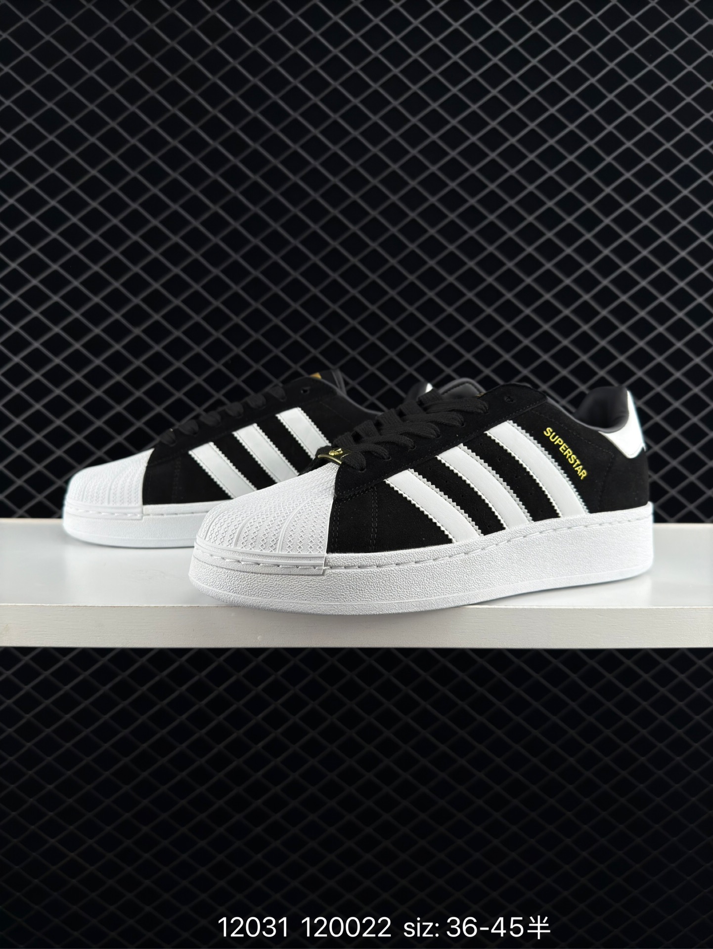 Adidas Superstar XLG