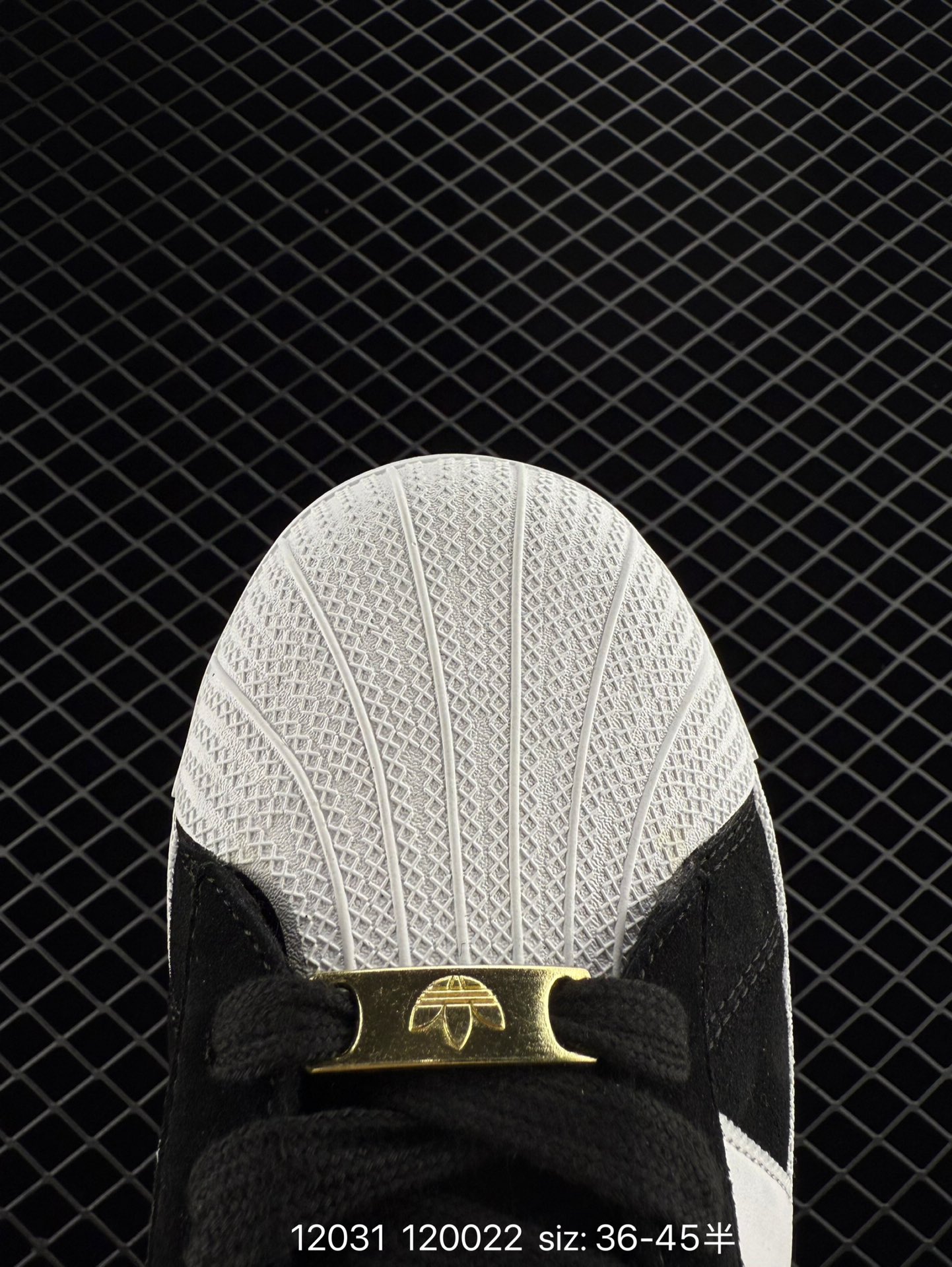 Adidas Superstar XLG