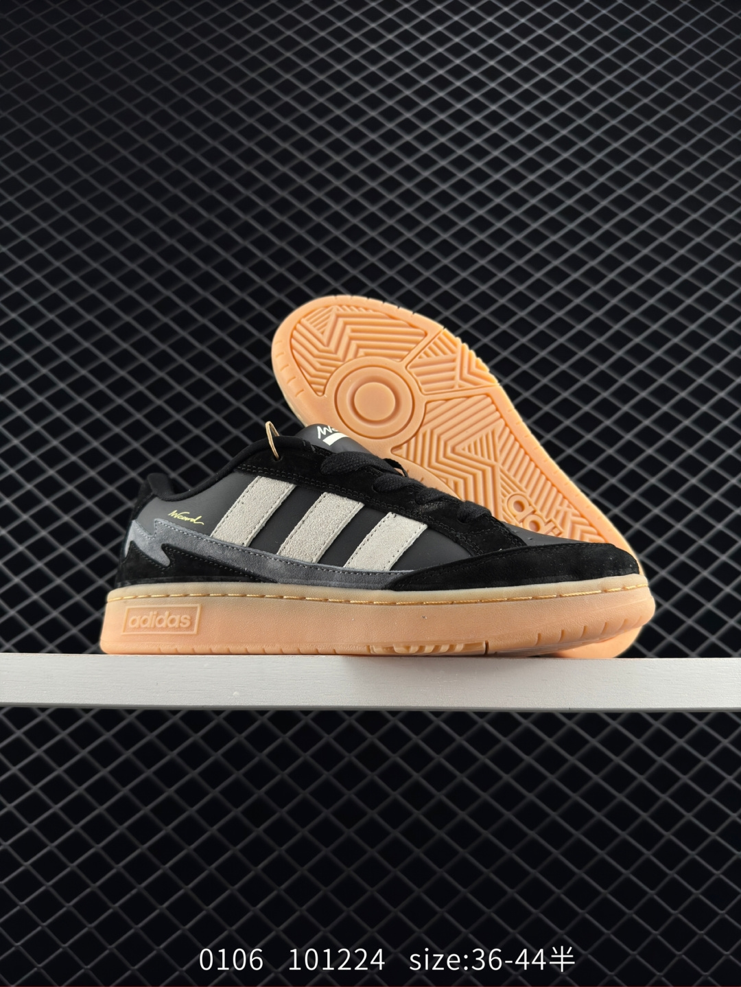 adidas WCARD ADV