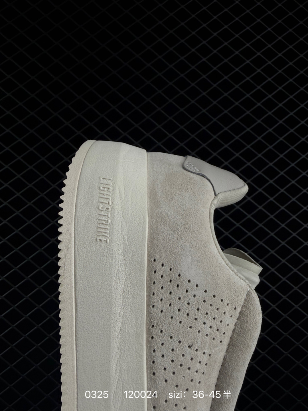 Adidas LABCOURT  ENDINEERED FOR THE STYLE OF FUTURE