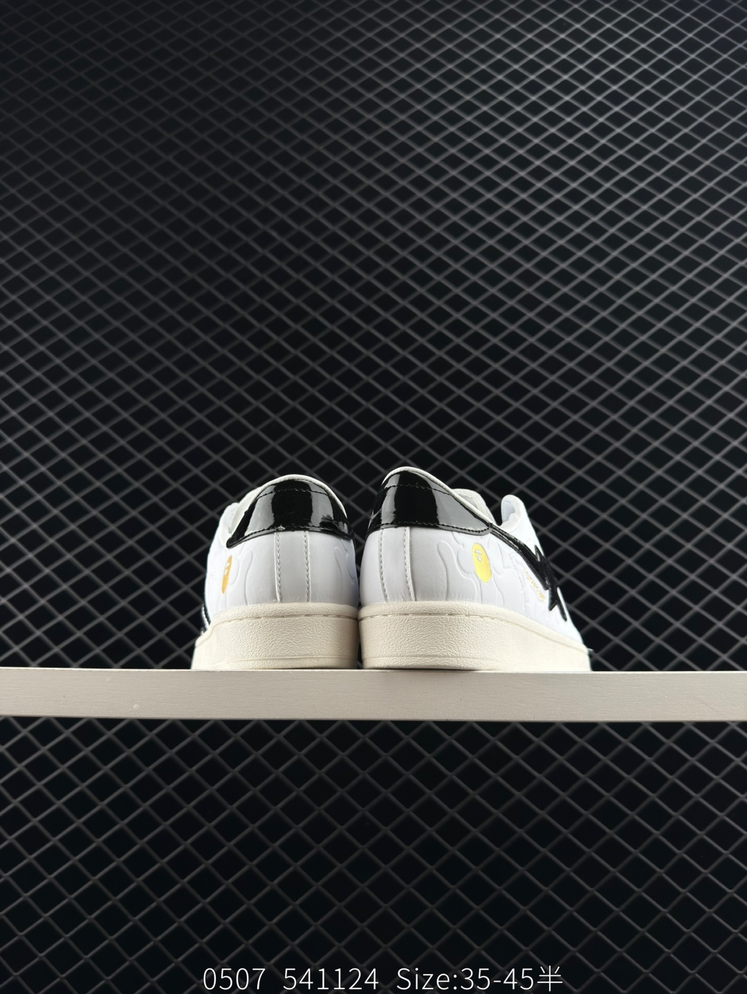 A BATHING APE x adidas originals SUPERSTAR