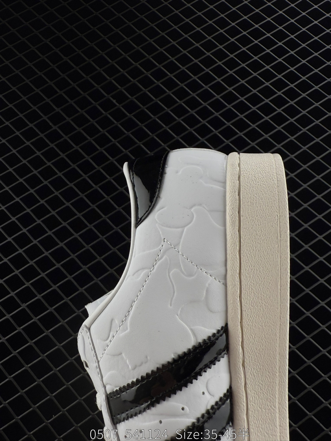 A BATHING APE x adidas originals SUPERSTAR