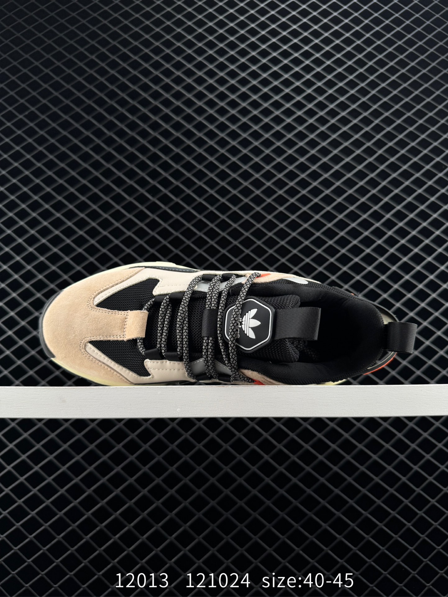 Adidas ORIGINAL AND LIFE