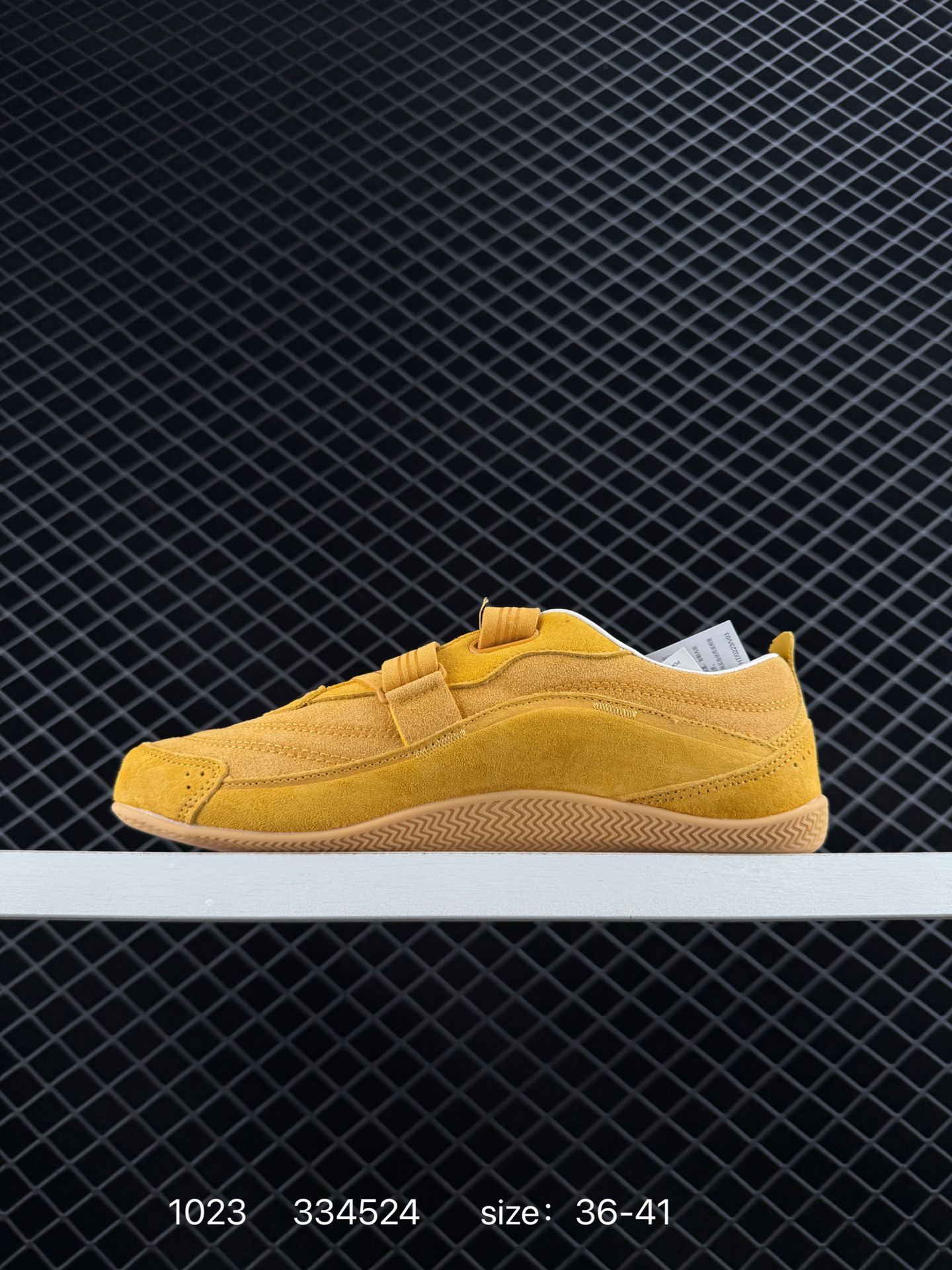 ADIDAS   FOS URBAN REVERIE