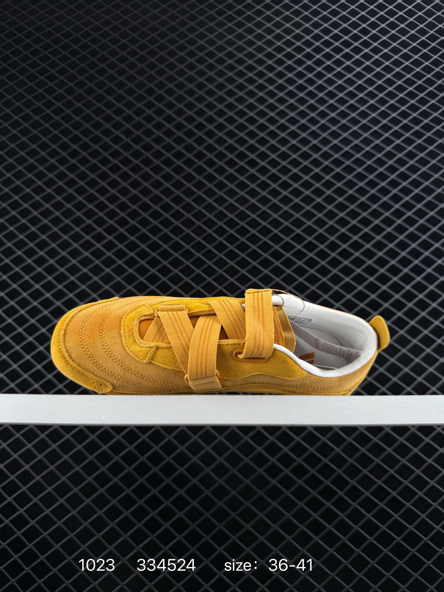 ADIDAS   FOS URBAN REVERIE