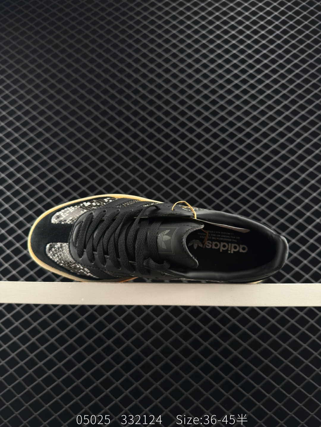 Adidas  PNS Superstar