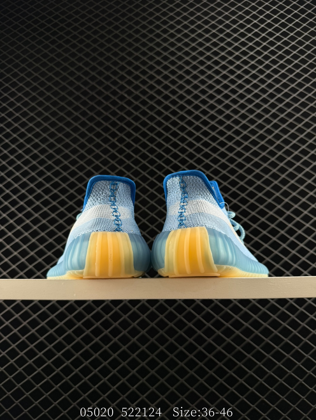 Adidas Yeezy Boost 350 V2