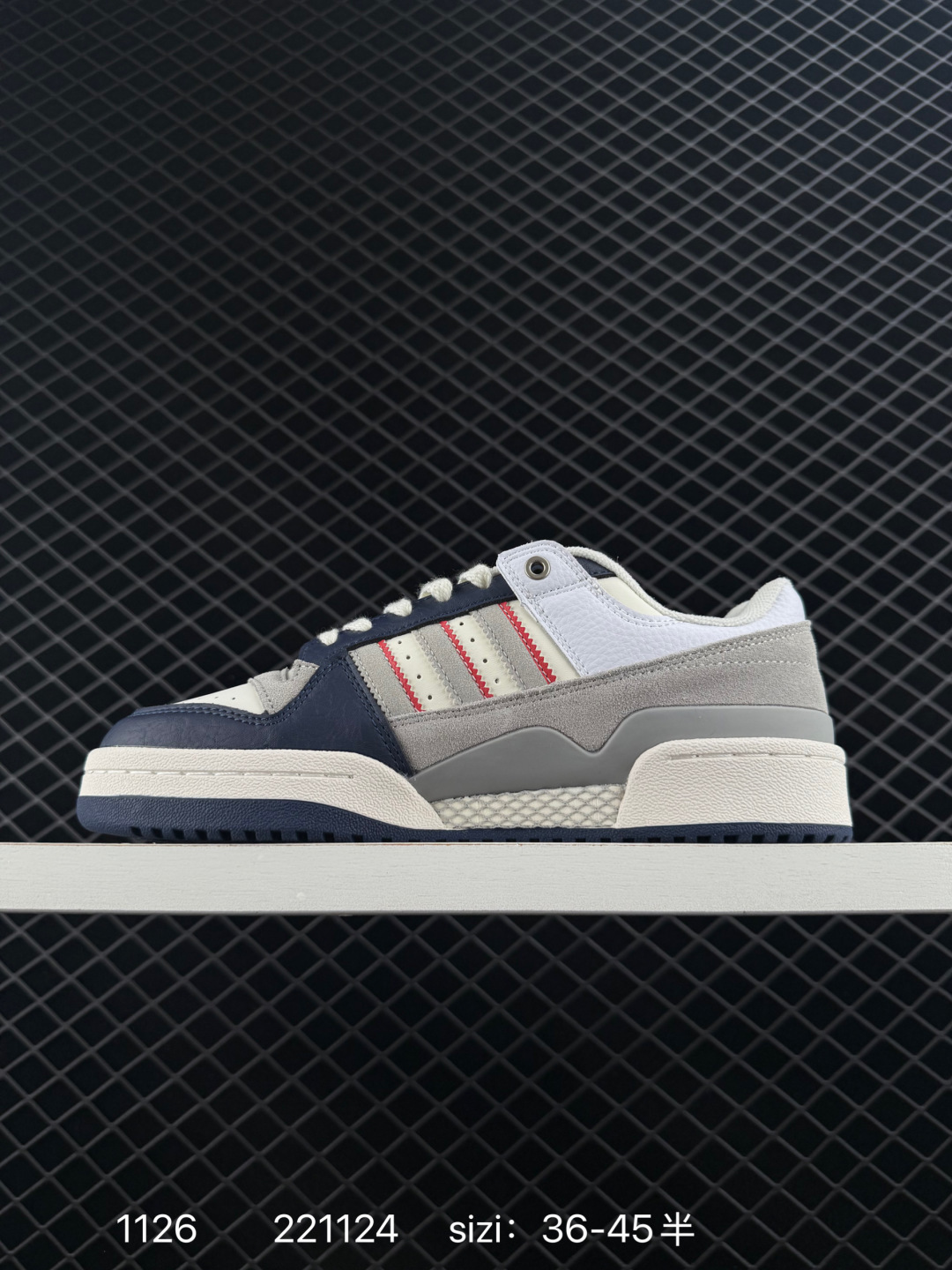 Adidas Forum LOW CL 84