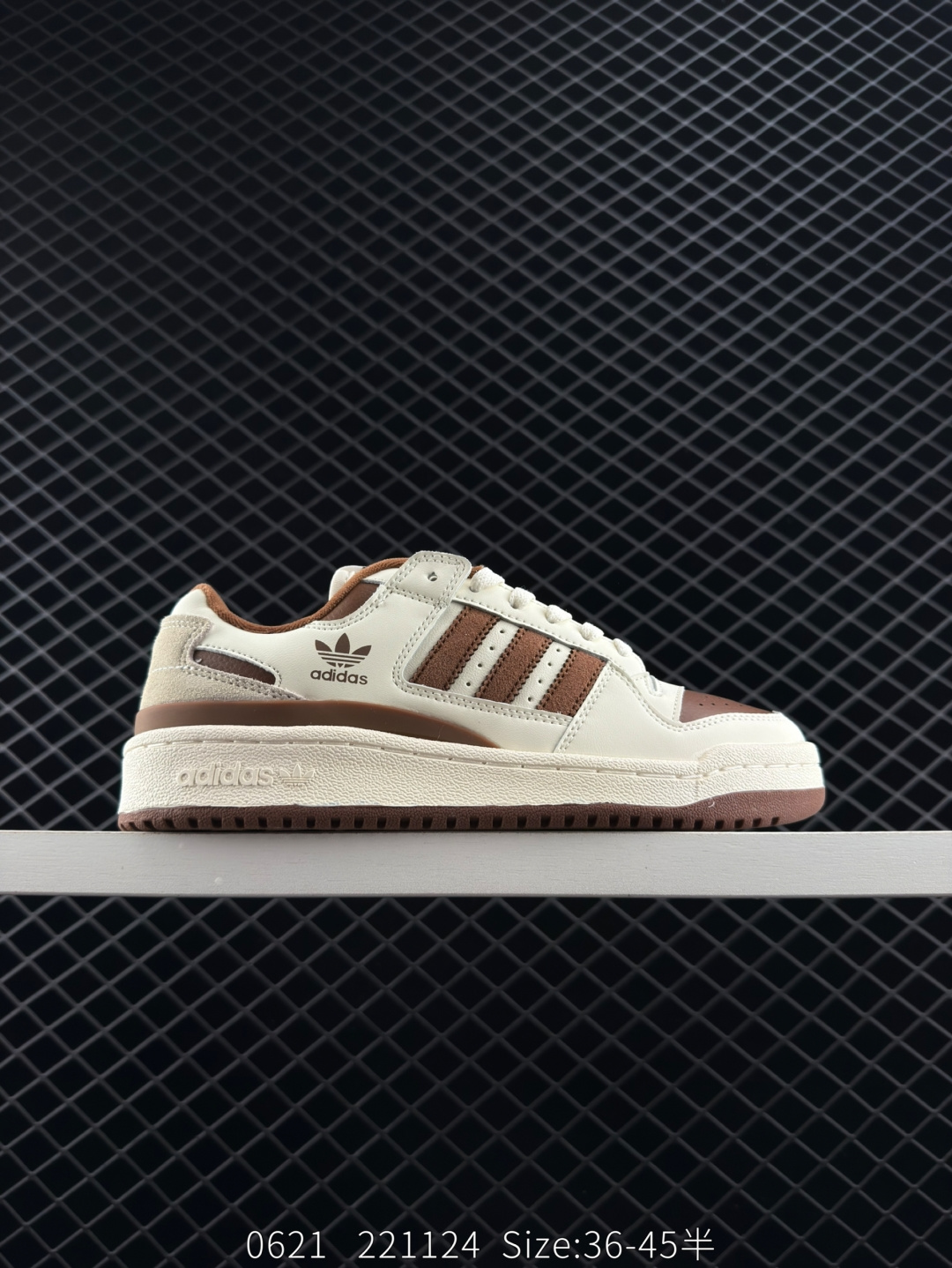 Adidas Forum 84 Low OG “Bright Blue” Adidas Forum 84 Low OG “Bright Blue”