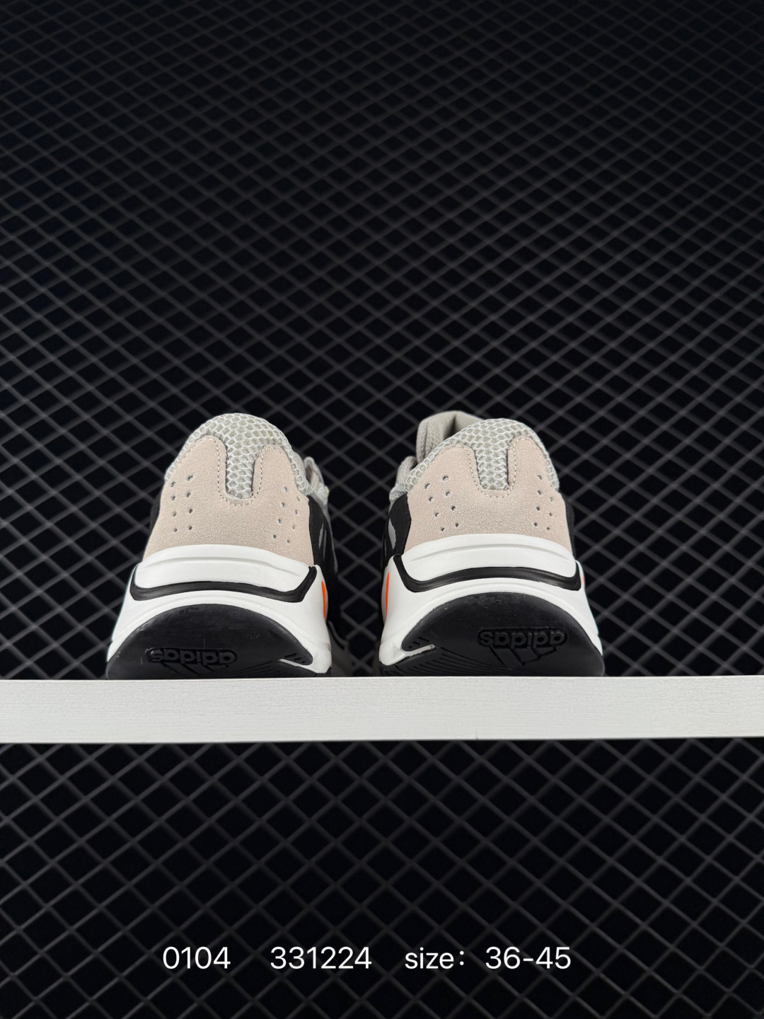 Kanye West x Adidas Yeezy Boost Foam Runner 700 V3”Azael“