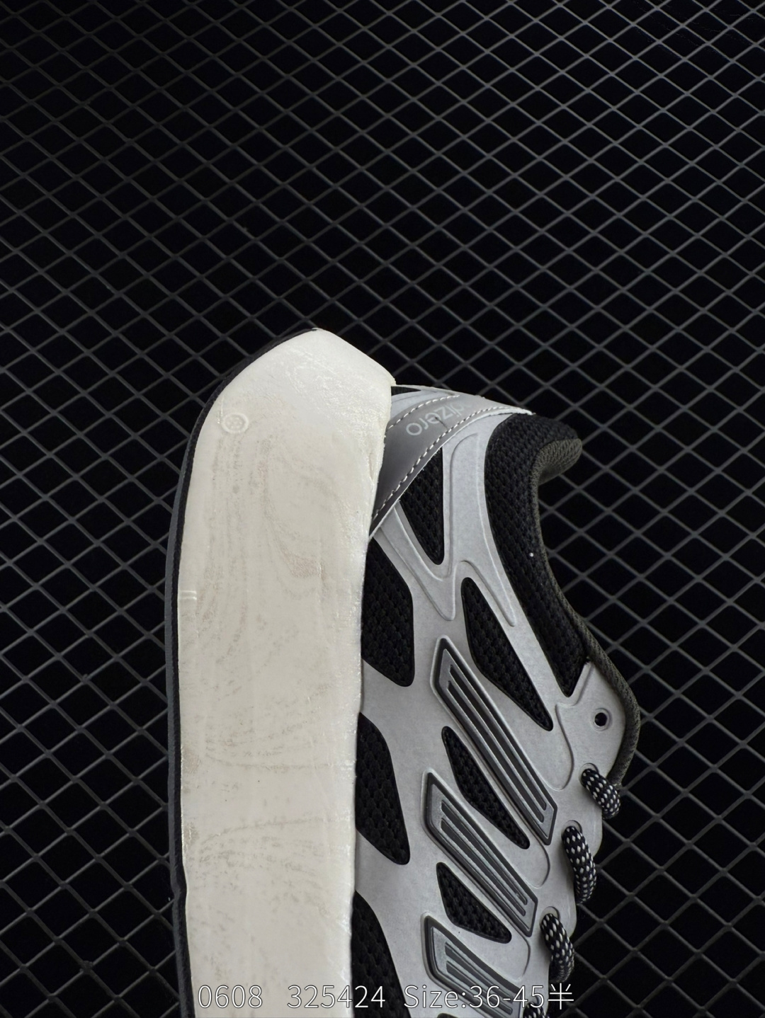 adidas  ADIZERO ARUKU