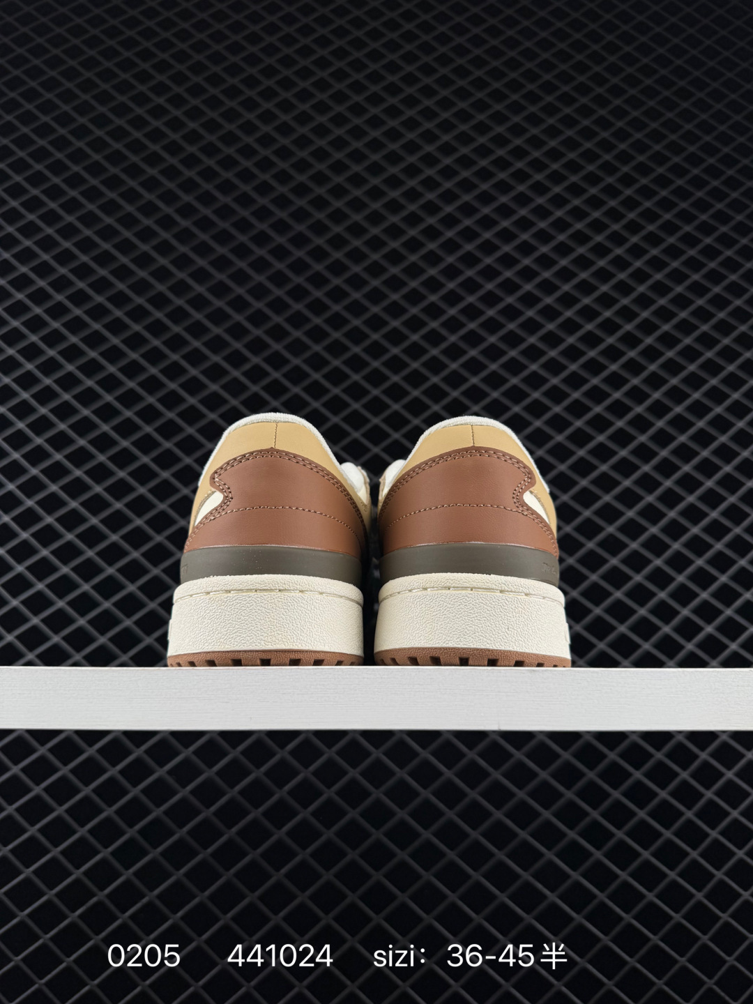 Adidas  Originals Forum 85 Low  84