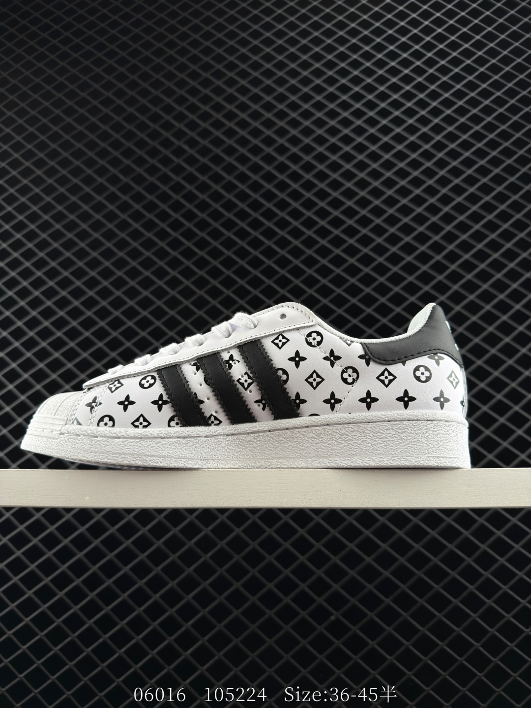 Adidas  Originals Superstar Pride RM