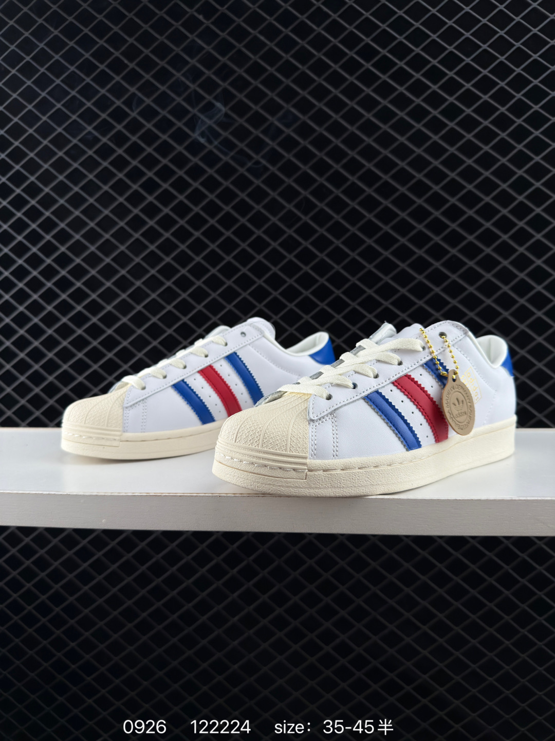 adidas  Originals Superstar”White/Black/Gold“