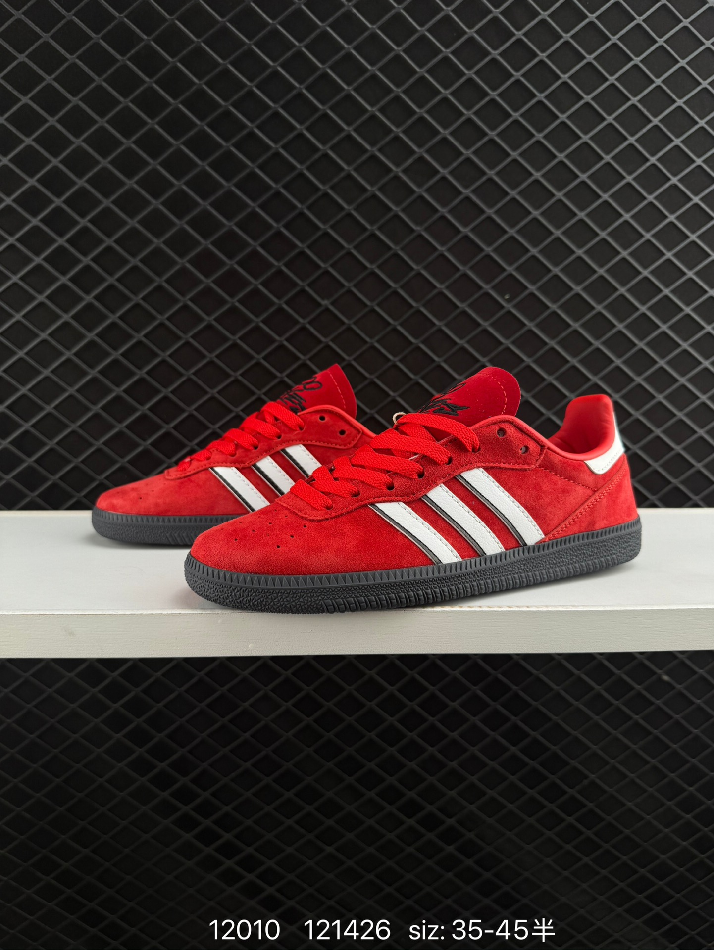 Thieves x adidas originals Palos