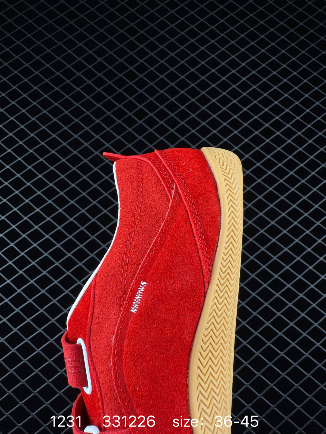 adidas URBAN REVERIE