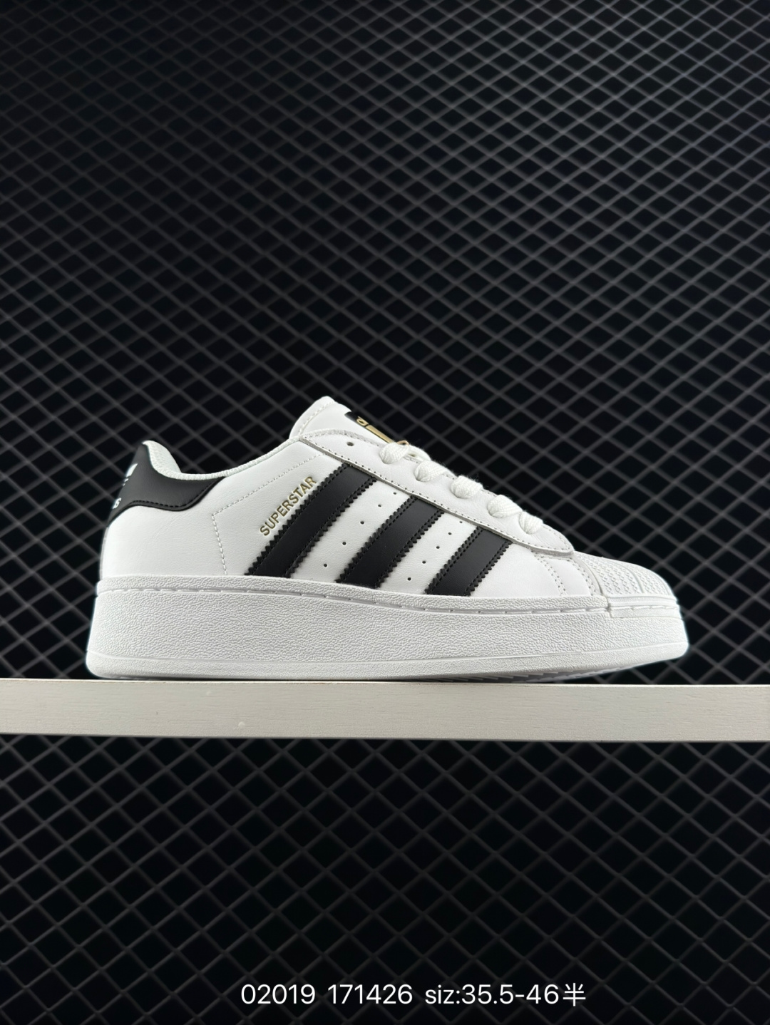 Adidas Originals Superstar XLG Adidas Originals Superstar XLG