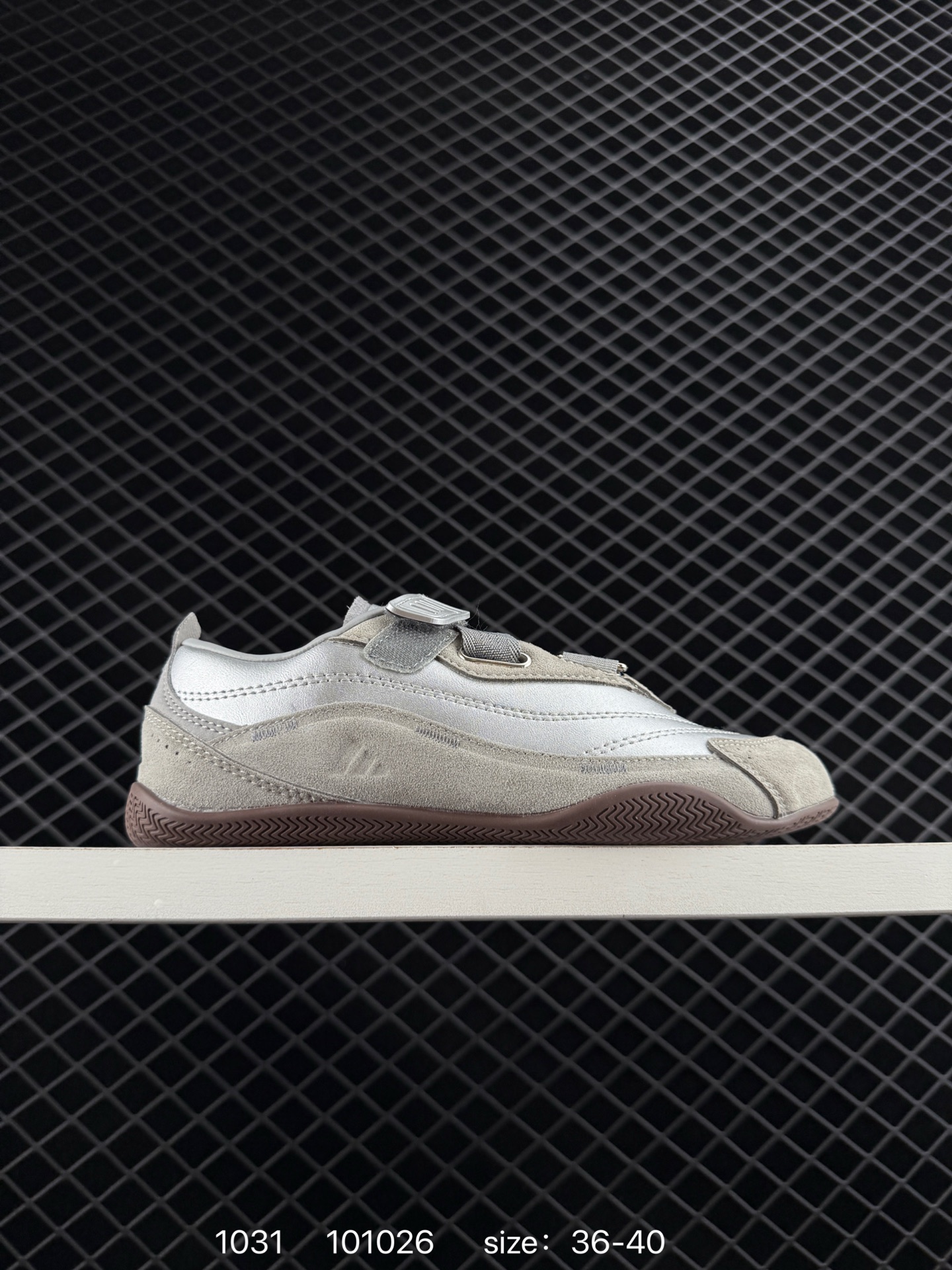 adidas FOS URBAN REVERIE adidas FOS URBAN REVERIE