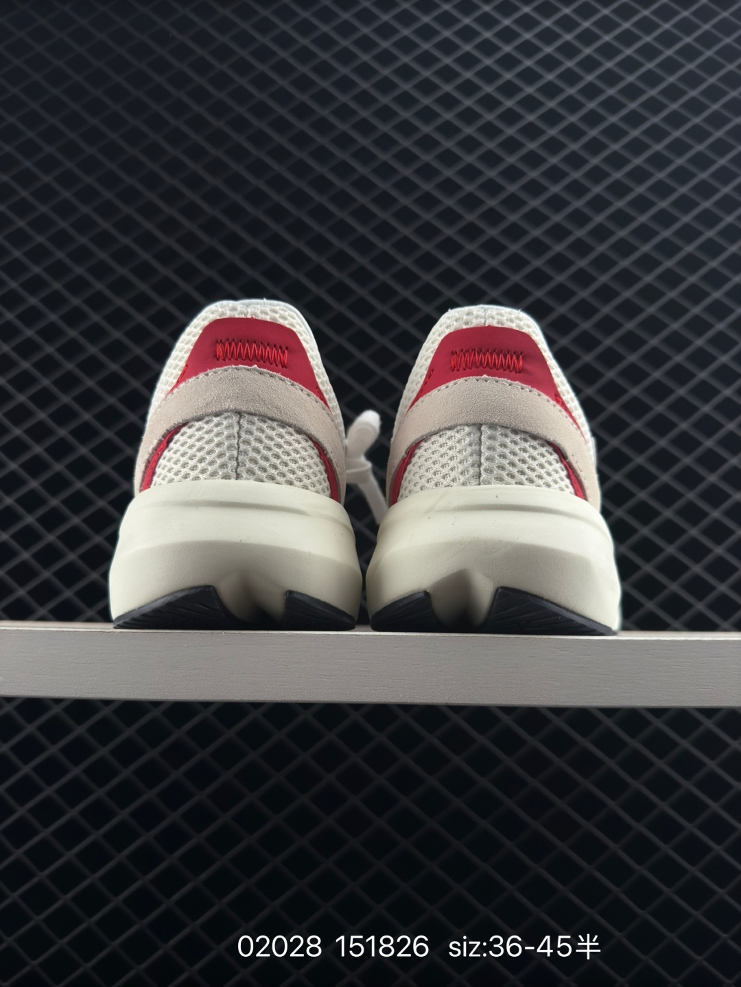 Adidas Lightblaze Low