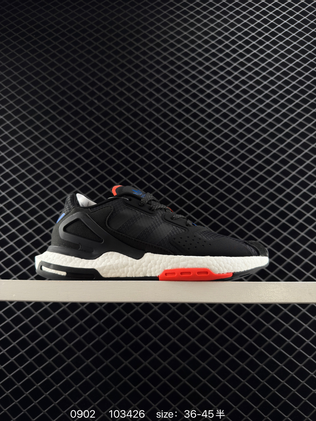 adidas DAY JOGGER adidas DAY JOGGER