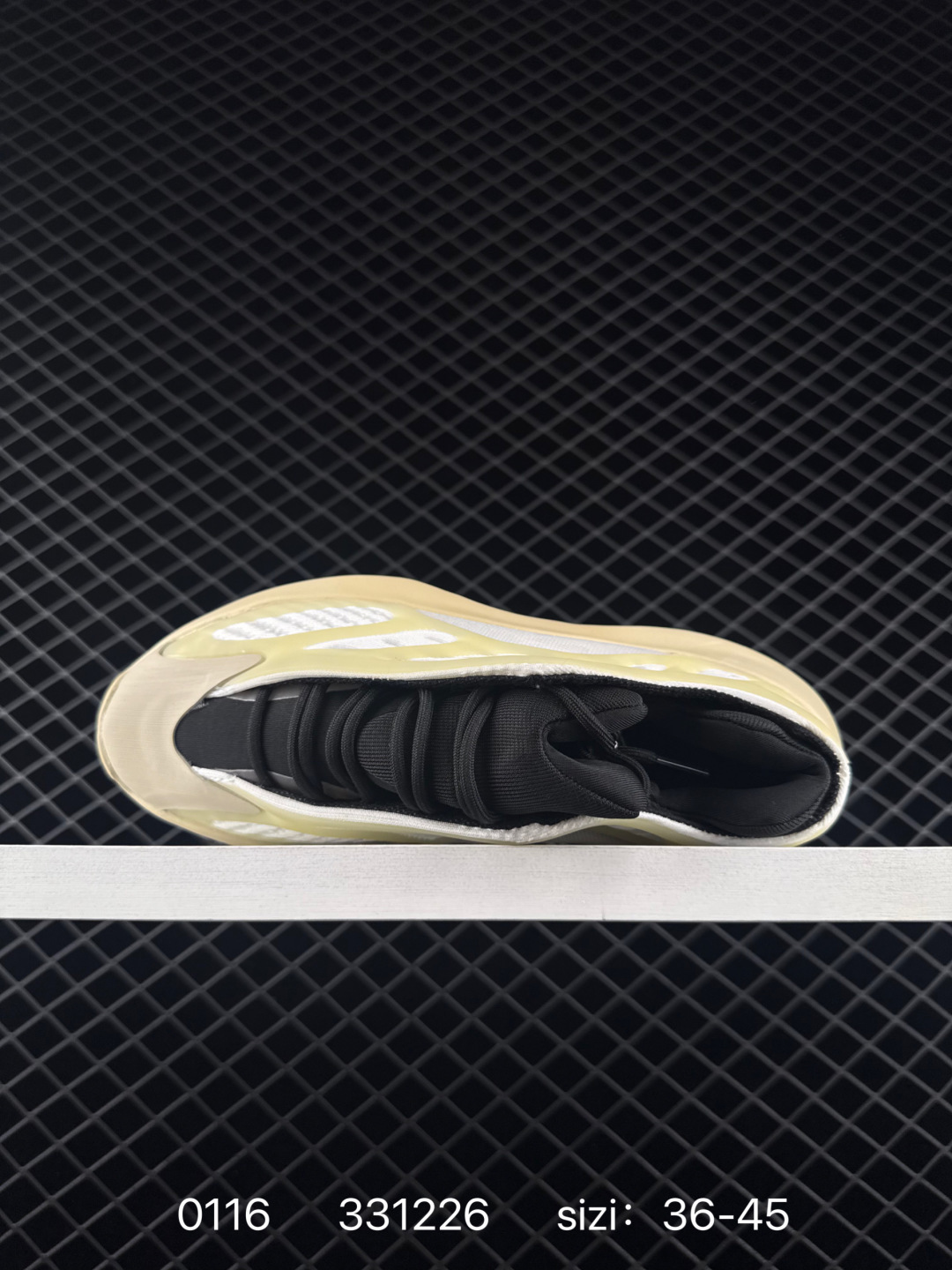 Kanye West x Adidas Yeezy Boost Foam Runner 700 V3”Azael“