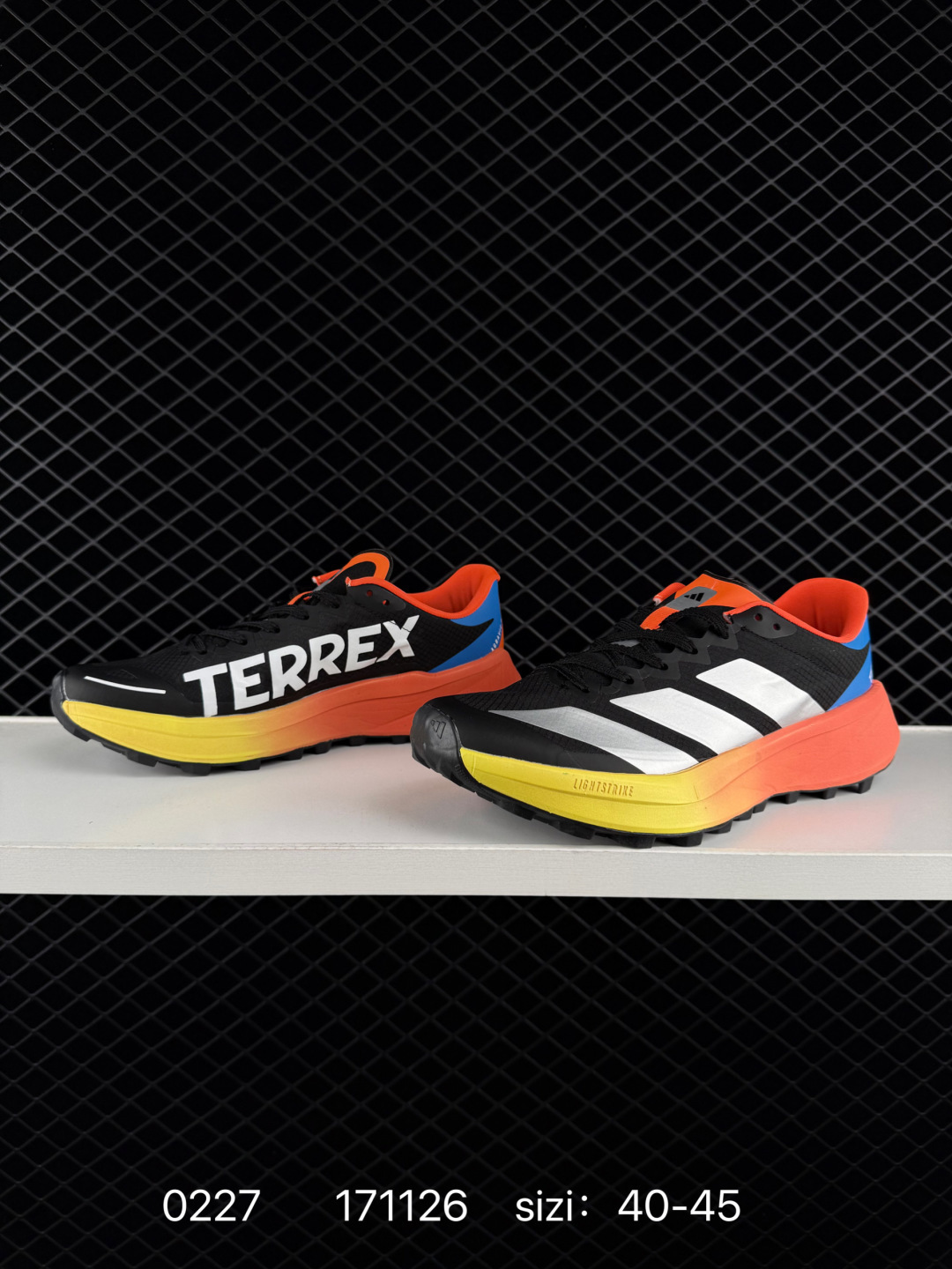 Adidas Ultraboost 5x