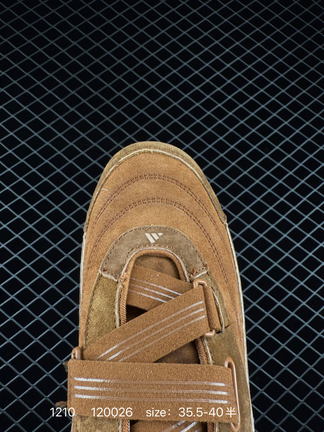 adidas FOS URBAN REVERIE