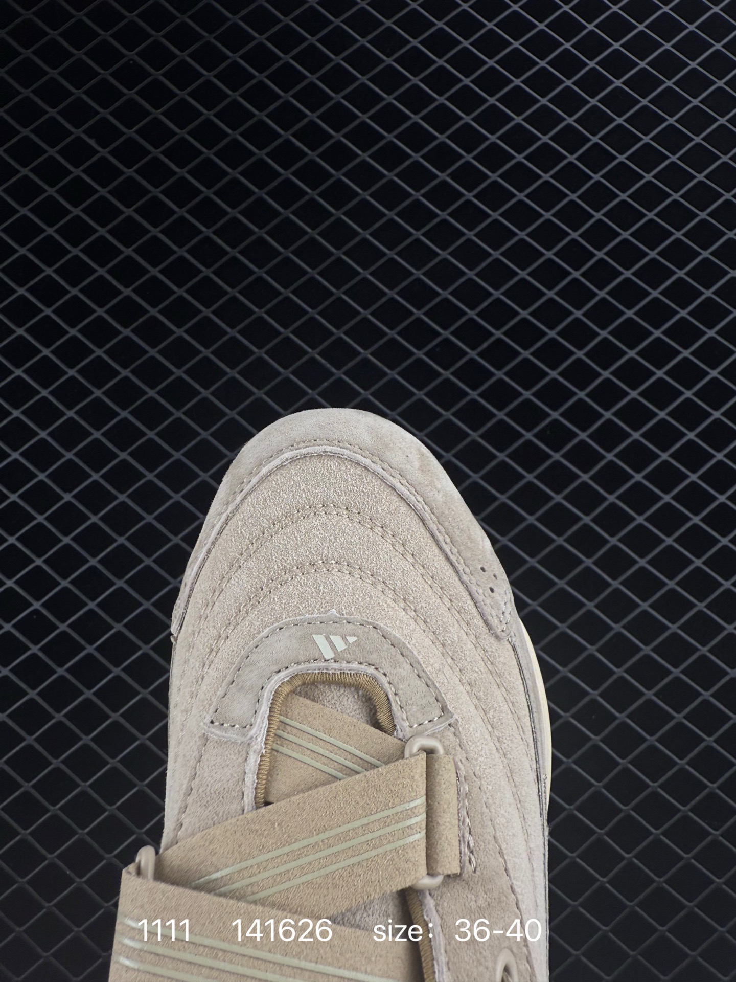 adidas FOS URBAN REVERIE