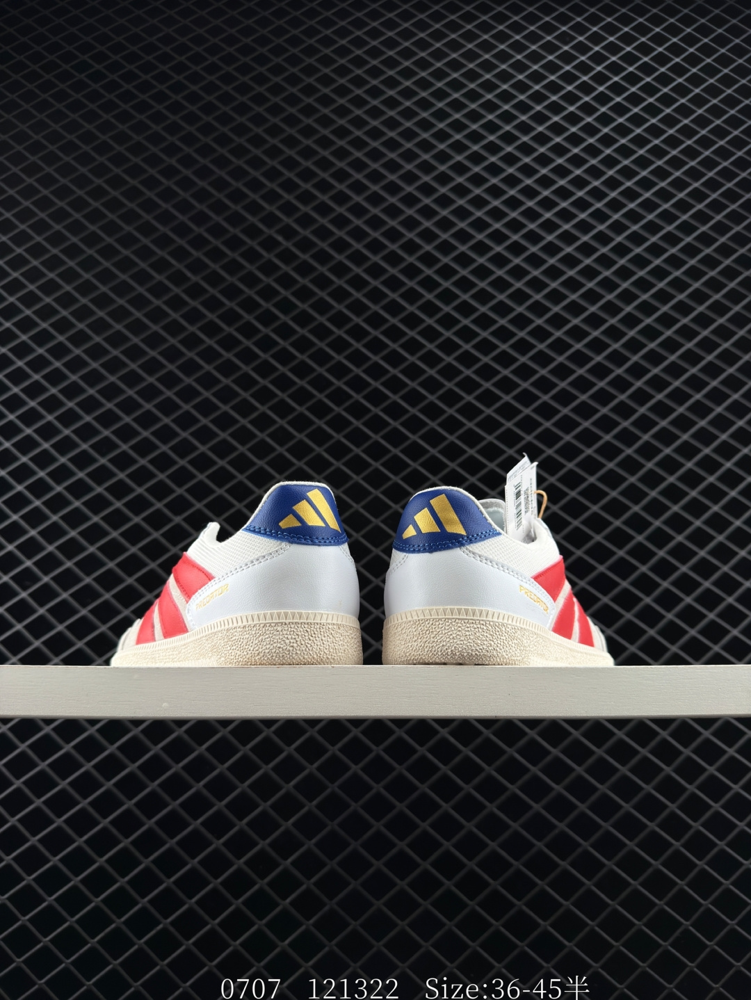 ADIDAS PREDATOR FREESTYLE