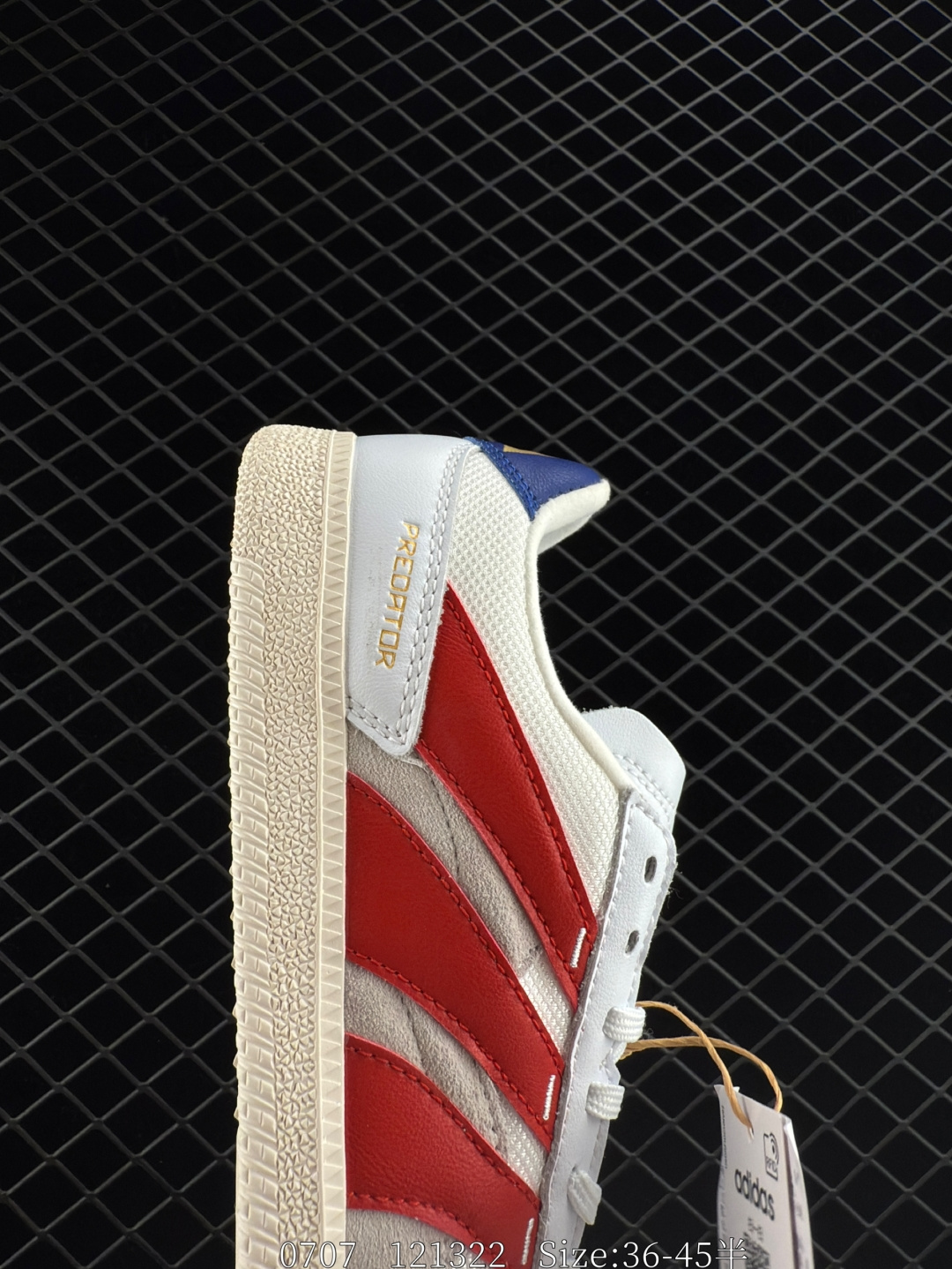 ADIDAS PREDATOR FREESTYLE