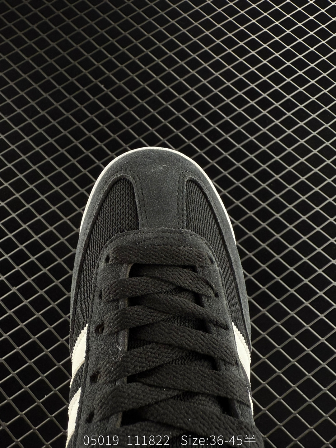 Adidas originals R71