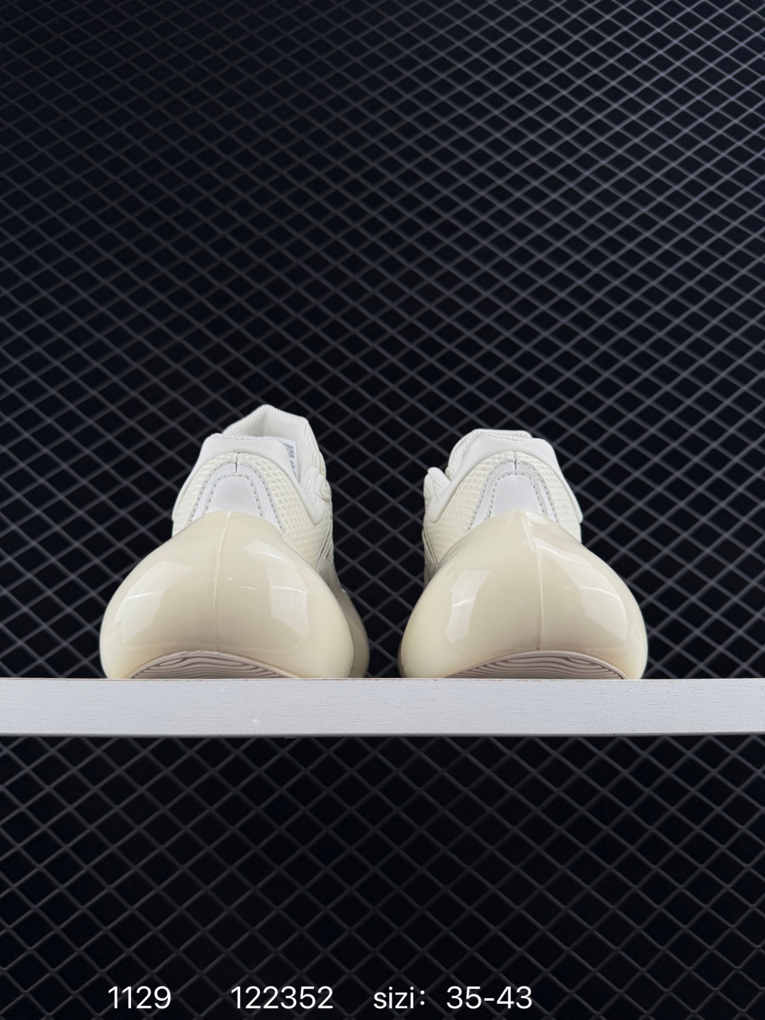 adidas originals AVAVAV