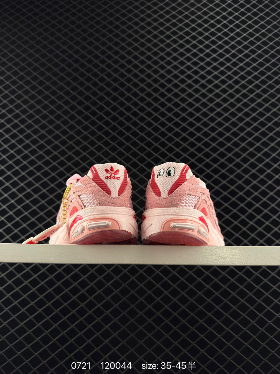 Adidas  UNHEARDOFXASIDAS ADISTAR CUSHION3