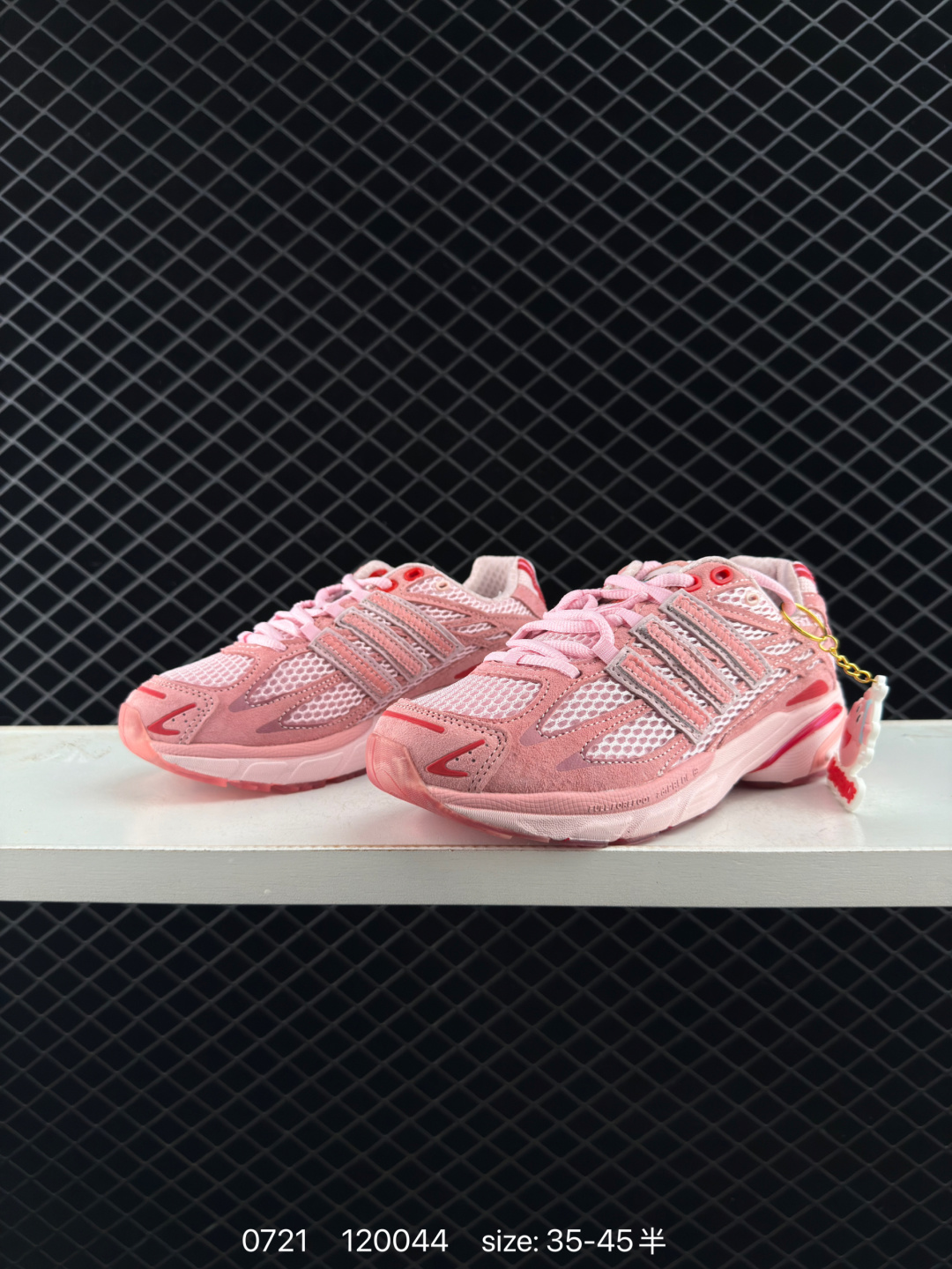 Adidas  UNHEARDOFXASIDAS ADISTAR CUSHION3