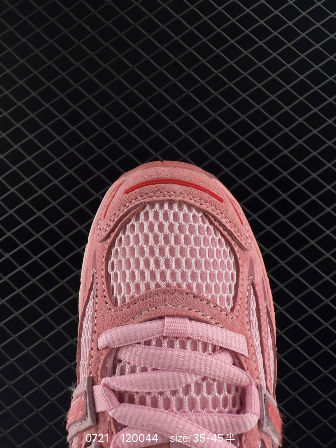 Adidas  UNHEARDOFXASIDAS ADISTAR CUSHION3