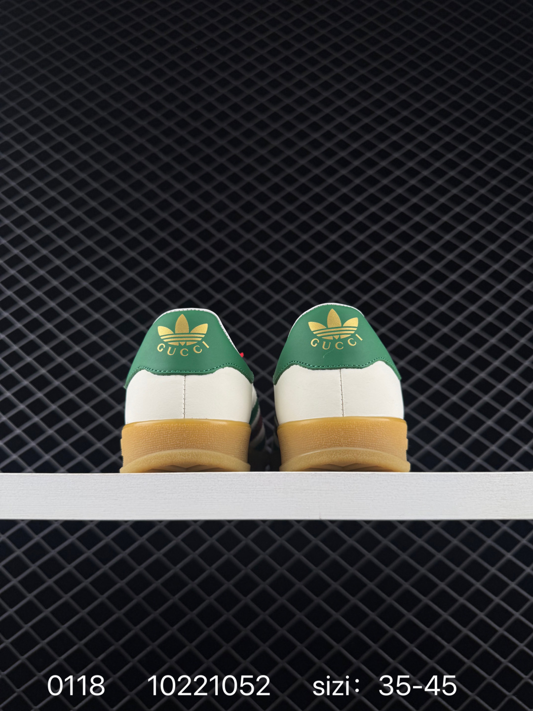 GUCCI  x adidas originals  Gazelle