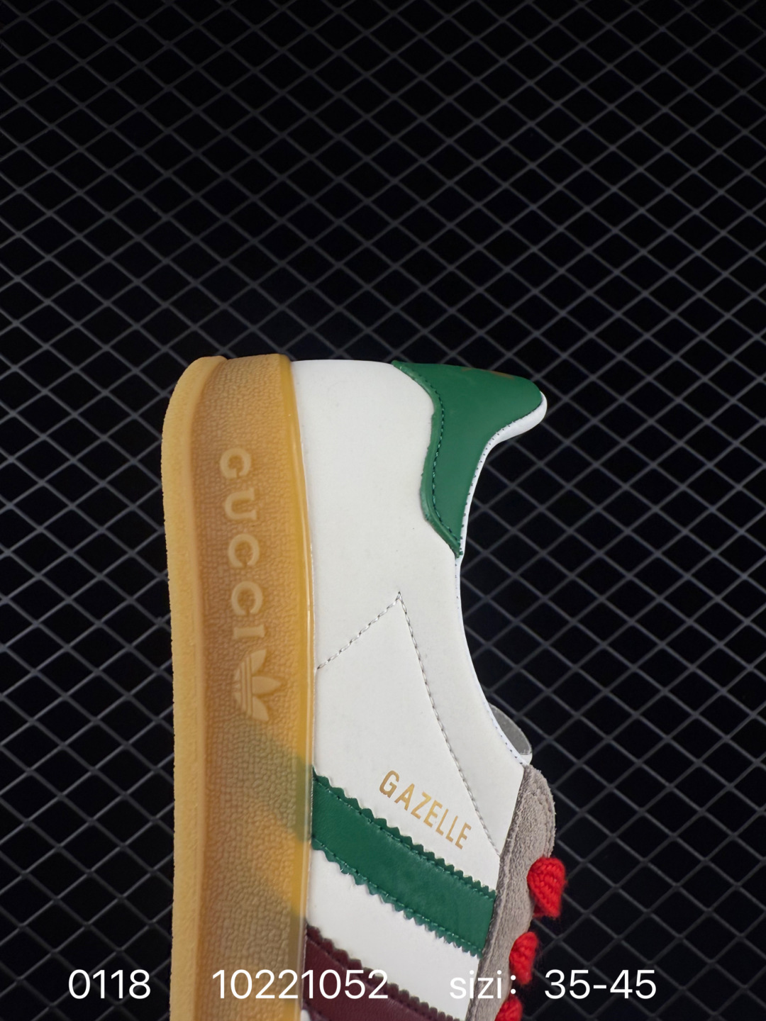 GUCCI  x adidas originals  Gazelle