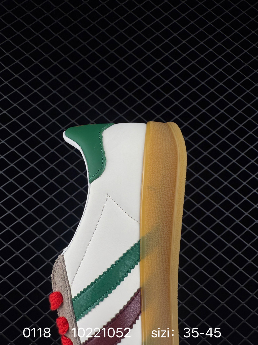 GUCCI  x adidas originals  Gazelle