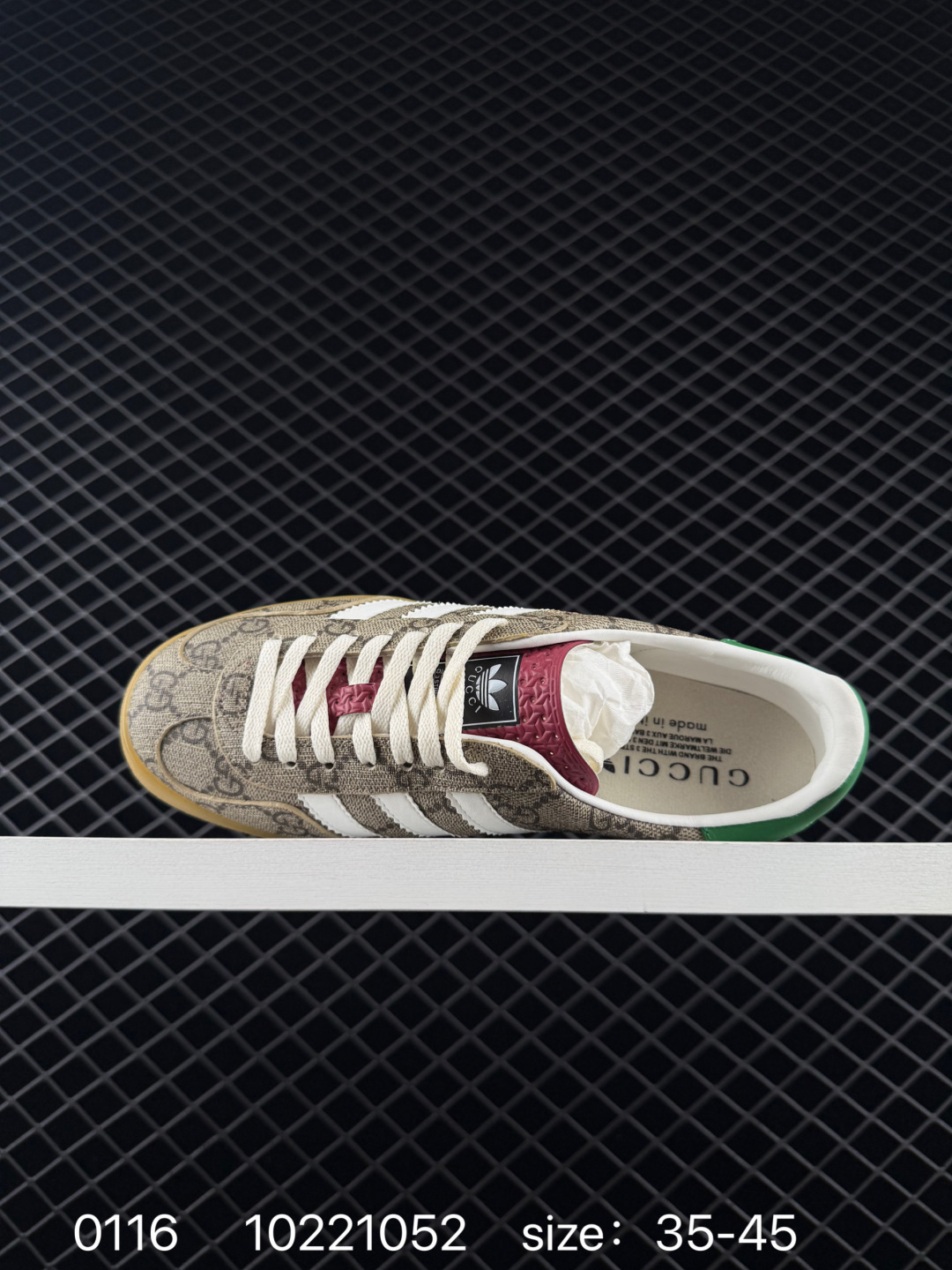GUCCI  x adidas originals Gazelle