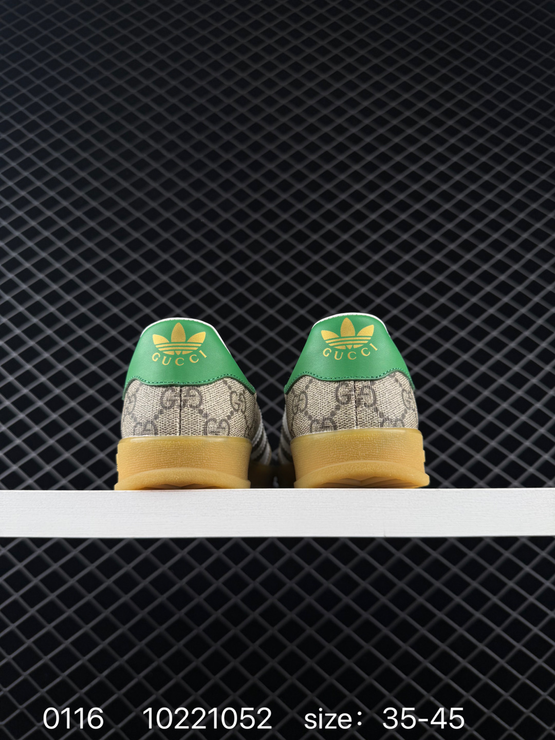 GUCCI  x adidas originals Gazelle