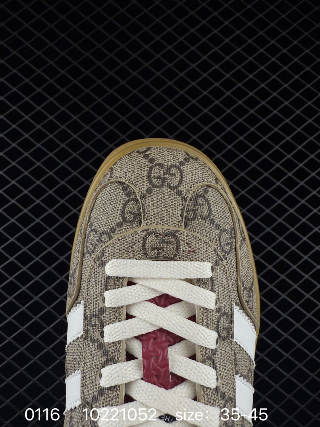 GUCCI  x adidas originals Gazelle